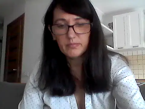 Snapshot of Elena48324 chatting on 06/20/26, 08:41 Elena48324 online show from 06/20/26, 08:41