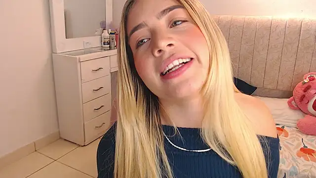 Snapshot of _Tiffany1 chatting on 04/06/26, 11:06 Tiffany1 online show from 04/06/26, 11:06