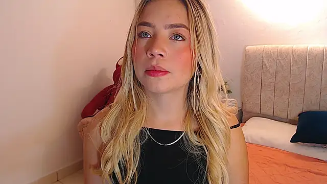 Snapshot of _Tiffany1 chatting on 02/01/26, 06:06 Tiffany1 online show from 02/01/26, 06:06