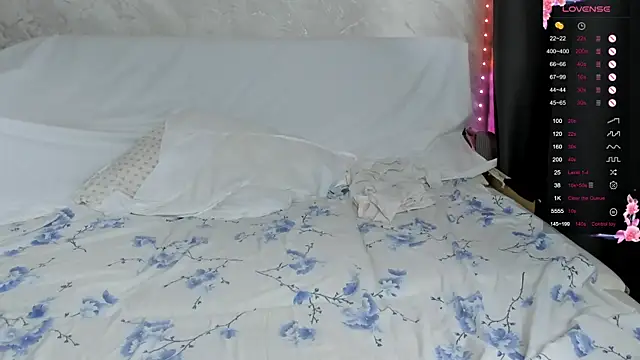 Snapshot of alice_allens chatting on 01/07/26, 09:58 alice allens online show from 01/07/26, 09:58