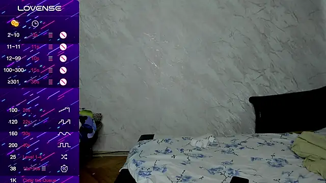 Snapshot of alice_allens chatting on 09/21/25, 11:48 alice allens online show from 09/21/25, 11:48