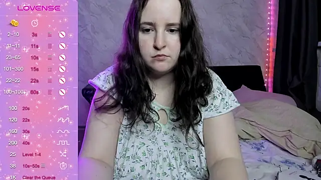 Snapshot of alice_allens chatting on 10/11/25, 02:29 alice allens online show from 10/11/25, 02:29