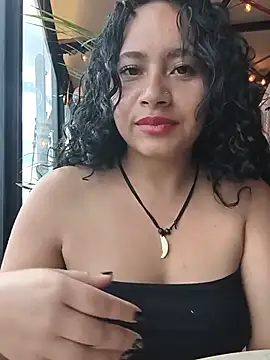 Yaya watson online show from 07/10/26, 07:25