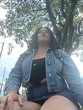 Yaya watson online show from 12/17/25, 06:57