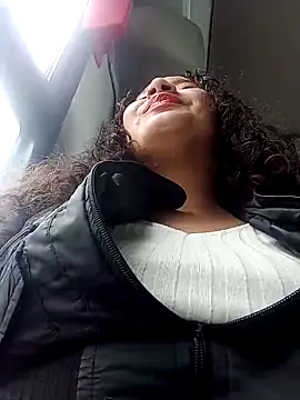 Yaya watson online show from 10/20/25, 08:53