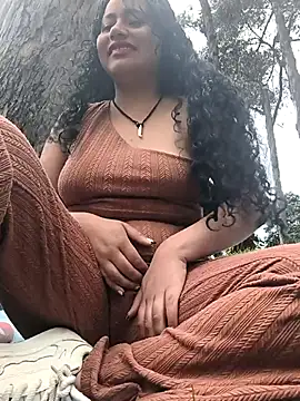 Yaya watson online show from 04/10/26, 07:10