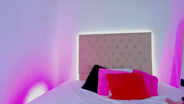 Zafiro  Brown online show from 09/09/25, 11:41