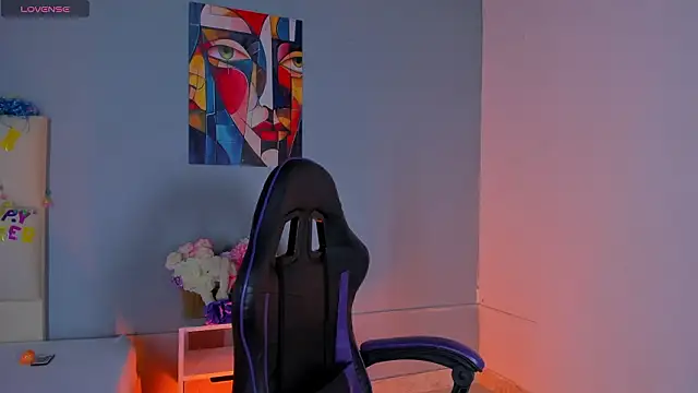 Zafiro  Brown online show from 03/31/26, 07:49