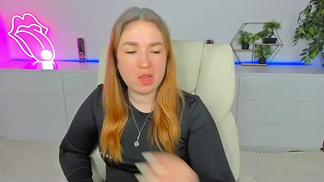 Sofii darling online show from 02/13/26, 05:35