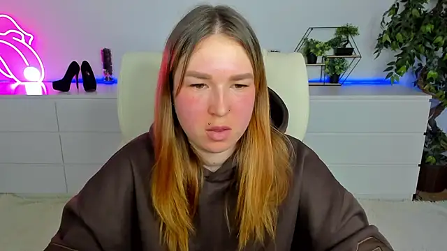 Sofii darling online show from 02/25/26, 05:35