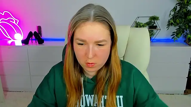 Sofii darling online show from 02/19/26, 05:32