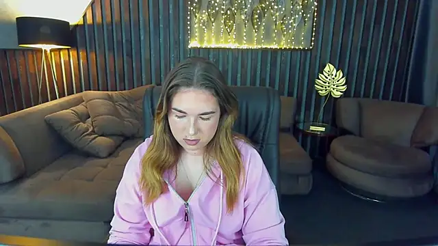 Sofii darling online show from 05/29/26, 04:35