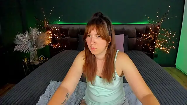 Sofii darling online show from 09/15/25, 04:29