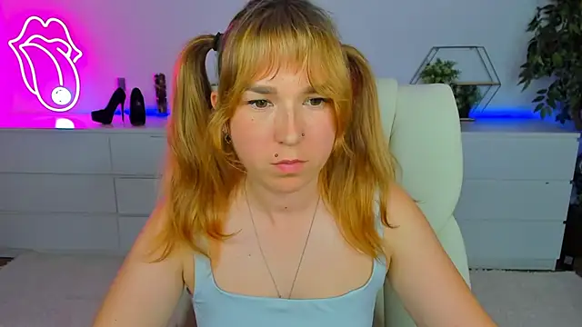 Sofii darling online show from 10/02/25, 06:55