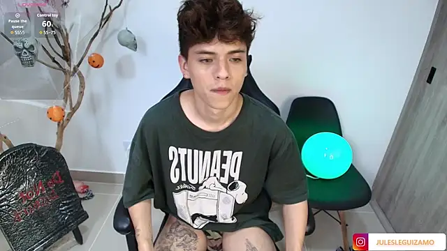 stev austin  online show from 10/23/25, 08:07