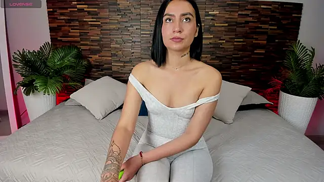 debra win online show from 09/10/25, 03:16