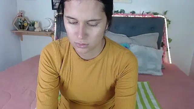 valentini villa online show from 10/23/25, 08:18