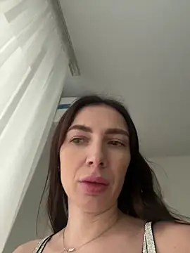 AmandaStoun online show from 02/11/26, 11:10