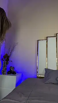 Alexandraa Gomez online show from 11/05/25, 08:45