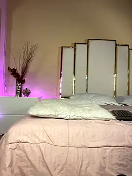 Snapshot of Alexandraa_Gomez chatting on 09/21/25, 03:17 Alexandraa Gomez online show from 09/21/25, 03:17