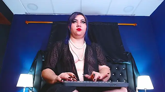 Snapshot of Lilih_golden chatting on 10/29/25, 11:42 Lilih golden online show from 10/29/25, 11:42