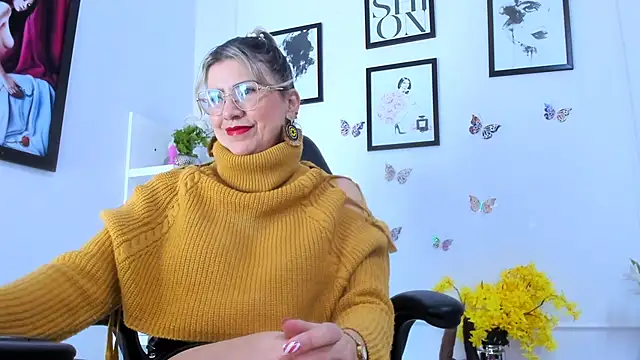 Ariana costa online show from 12/05/25, 02:04