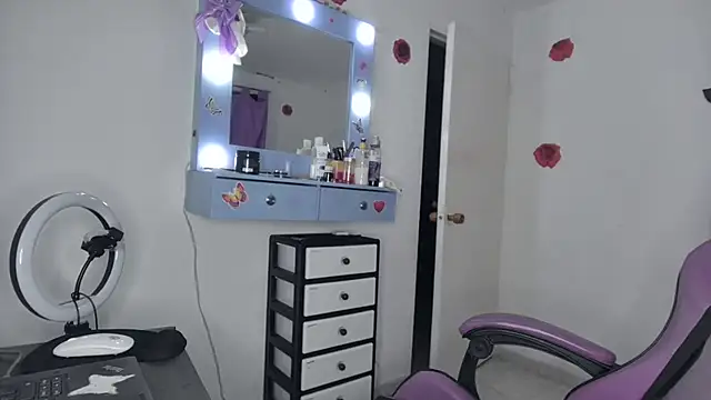 soffy rosses online show from 05/09/26, 02:04