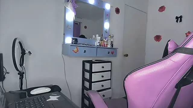 soffy rosses online show from 05/24/26, 02:00