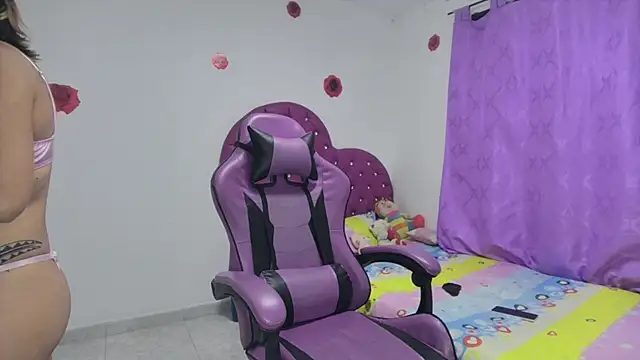 soffy rosses online show from 12/17/25, 03:33