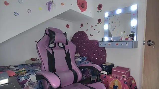 soffy rosses online show from 10/21/25, 02:00