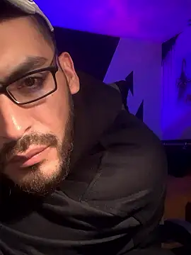 malek xarx  online show from 01/14/26, 01:09