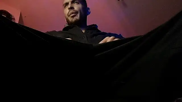 malek xarx  online show from 03/31/26, 12:23