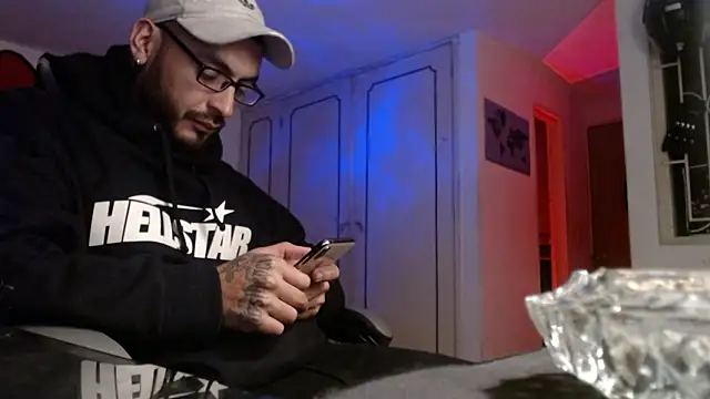 malek xarx  online show from 02/03/26, 01:38