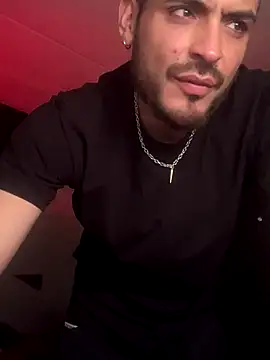 malek xarx  online show from 11/14/25, 02:15