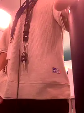 malek xarx  online show from 12/04/25, 11:04