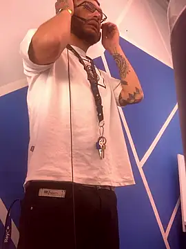 malek xarx  online show from 01/09/26, 03:19