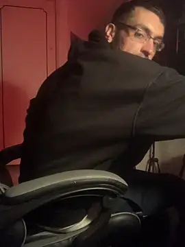 malek xarx  online show from 02/28/26, 01:16