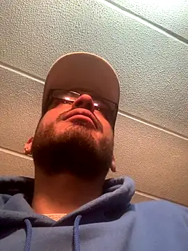 malek xarx  online show from 12/17/25, 02:05