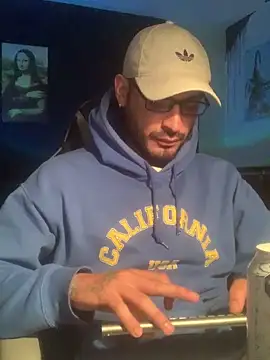 malek xarx  online show from 12/20/25, 12:46