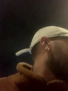 malek xarx  online show from 01/11/26, 04:41