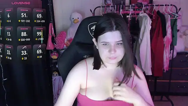 Snapshot of AmyVibess chatting on 07/07/26, 06:11 AmyVibess online show from 07/07/26, 06:11
