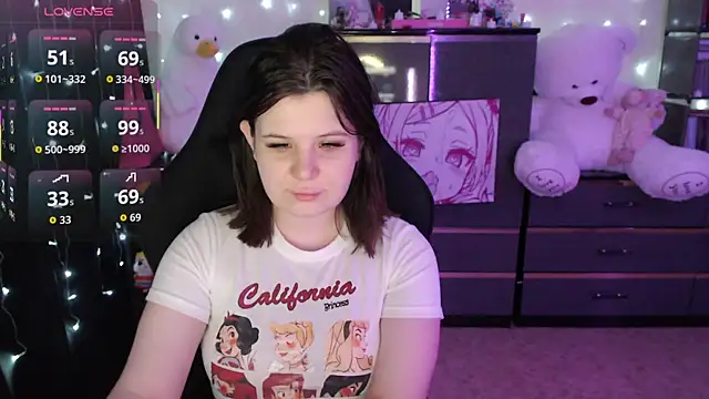 AmyVibess online show from 11/30/25, 08:09