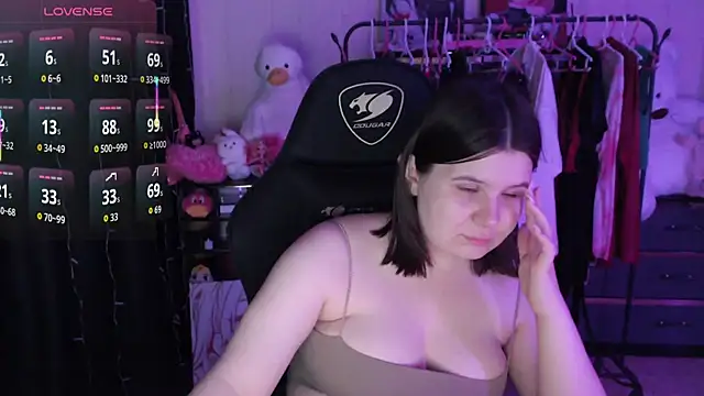 Snapshot of AmyVibess chatting on 06/16/26, 07:14 AmyVibess online show from 06/16/26, 07:14