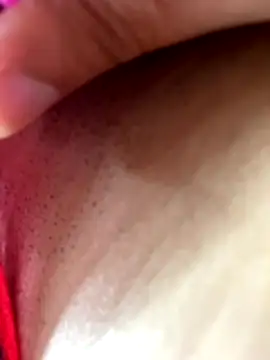 Esmeralda-berrys online show from 11/16/25, 06:01