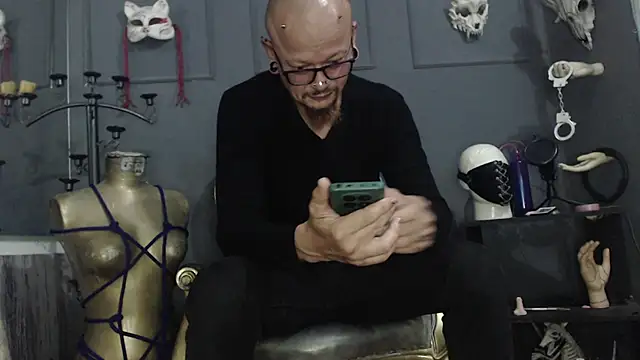 Snapshot of zain_kreigger chatting on 03/29/26, 03:19 zain kreigger online show from 03/29/26, 03:19