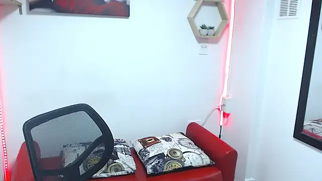 DIVAX MONSERRAT online show from 09/29/25, 07:08