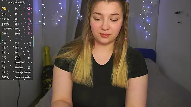 CuteSharloti online show from 03/08/26, 06:11