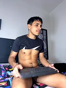 Snapshot of Luke_Stone chatting on 12/04/25, 09:47 Luke Stone online show from 12/04/25, 09:47