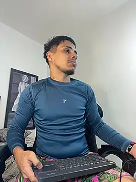 Luke Stone online show from 04/09/26, 07:20