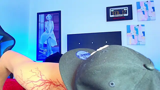 Snapshot of Luke_Stone chatting on 10/09/25, 06:41 Luke Stone online show from 10/09/25, 06:41